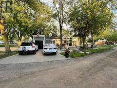 981 COUNTY RD 2 Unit# 530 Lakeshore Ontario, N0R 1A0