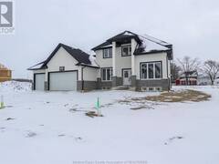 4412 BELMONT Comber Ontario, N0R 1A0