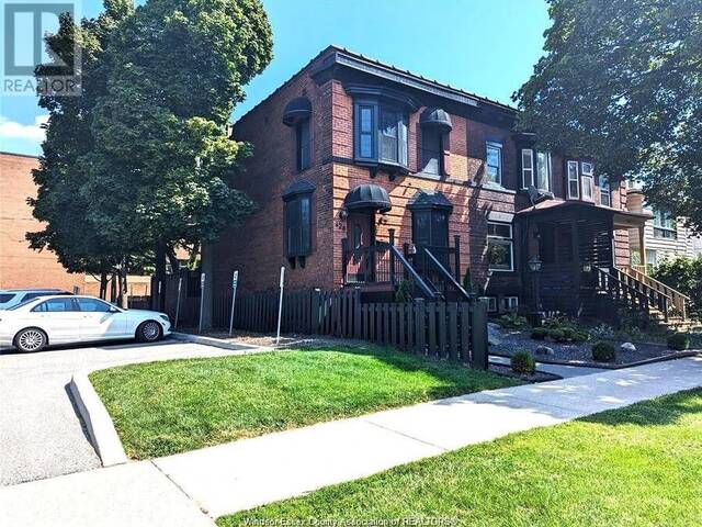 426 BRUCE AVENUE Windsor Ontario, N9A 4W7