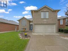 985 REVLAND Tecumseh Ontario, N8N 5B1