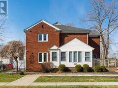 263 Bridge Windsor Ontario, N9B 2M1