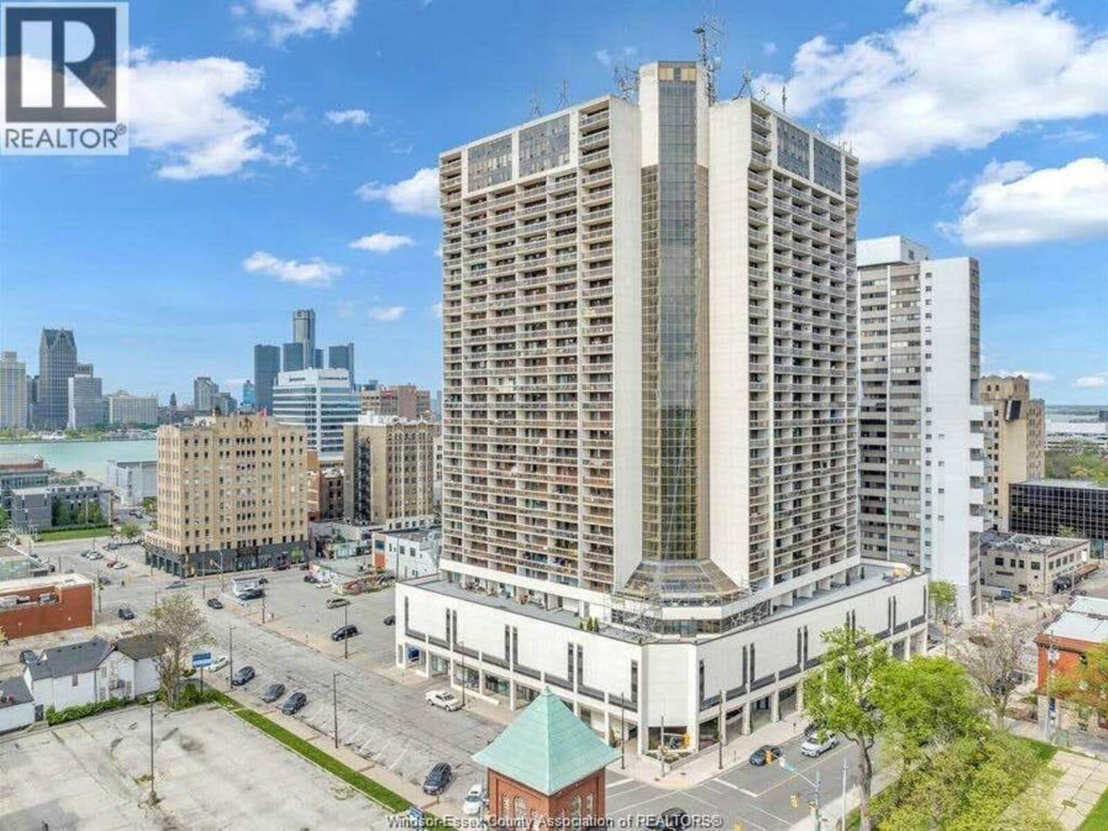 150 PARK Unit# 3002, Windsor, Ontario N9A 7A2