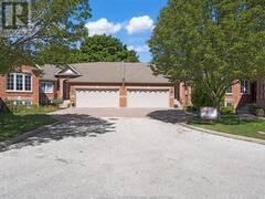 32 ROBSON Unit# 4 Leamington Ontario, N8H 2M9