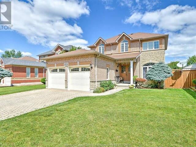 1054 PEACH BLOSSOM Windsor Ontario, N9G 2R5