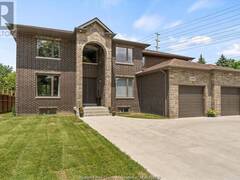 1599 OUTRAM AVENUE LaSalle Ontario, N9J 3M3