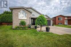 3220 CANDLEWOOD CRESCENT | Windsor Ontario | Slide Image Two