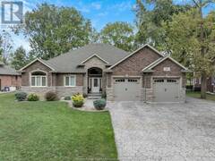 216 Woodland Harrow Ontario, N0R 1G0