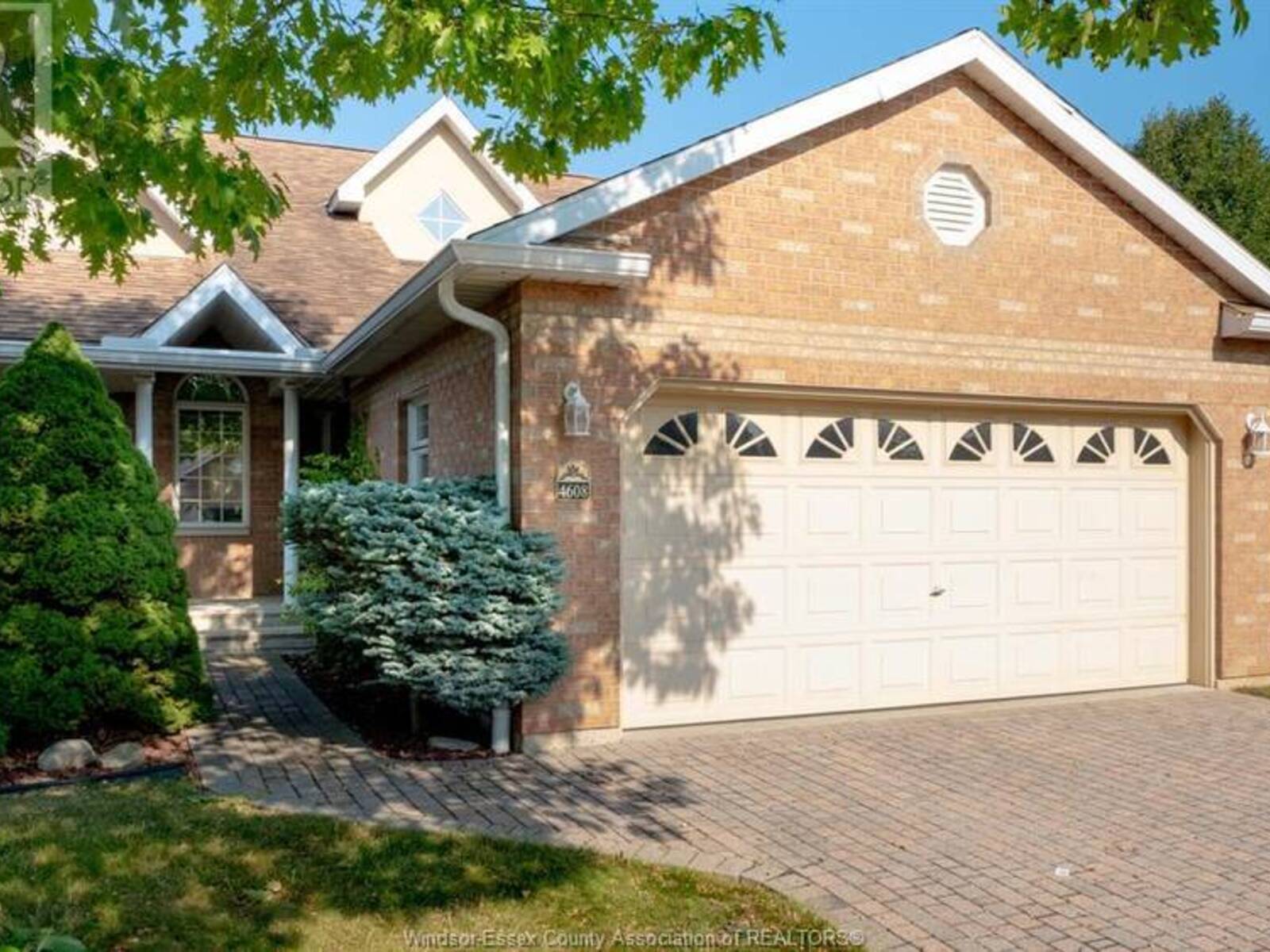 4608 ASCOT COURT, Windsor, Ontario N9G 2M1