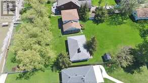 503 CHARRON BEACH | Lakeshore Ontario | Slide Image Nine