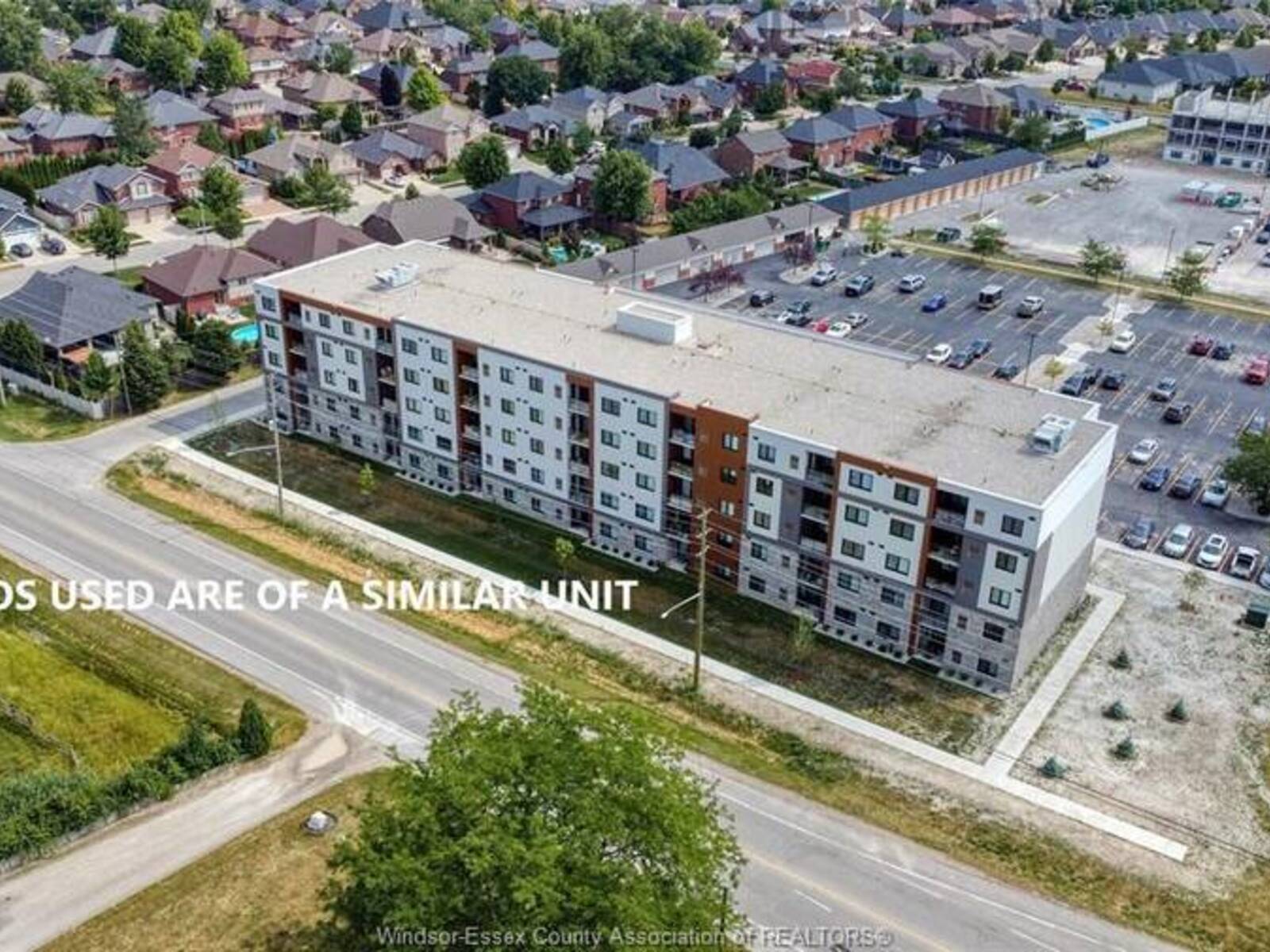 4578 Huron Church Line ROAD Unit# 301, LaSalle, Ontario N9H 0M2