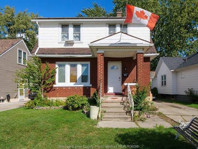 974 GLIDDEN Windsor Ontario, N8S 2N7