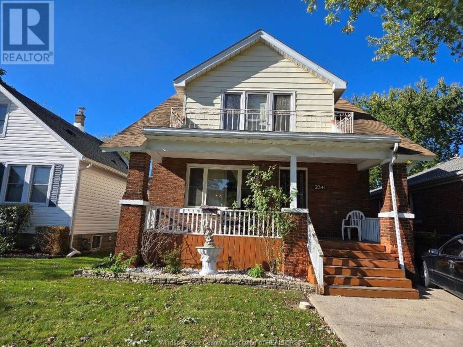 2341 FRASER AVENUE, Windsor, Ontario N8X 3Z8