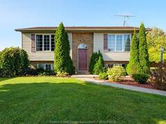 7423 FRANK COURT Comber Ontario, N0P 1J0