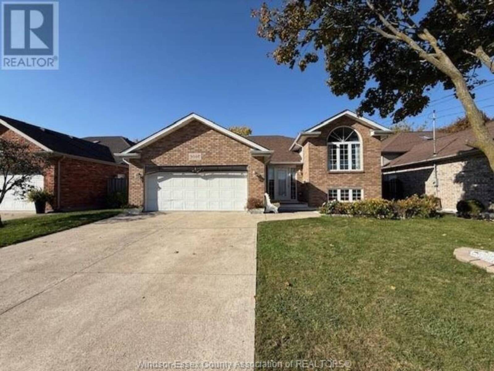 3097 ROBINET, Windsor, Ontario N8R 1P7