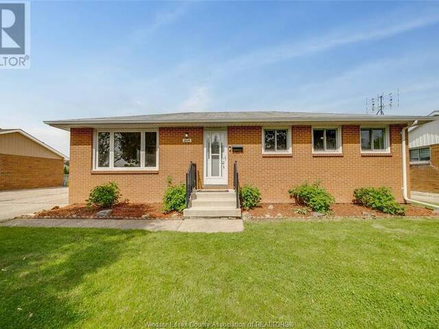 2929 RIVARD Windsor Ontario, N8T 2J1