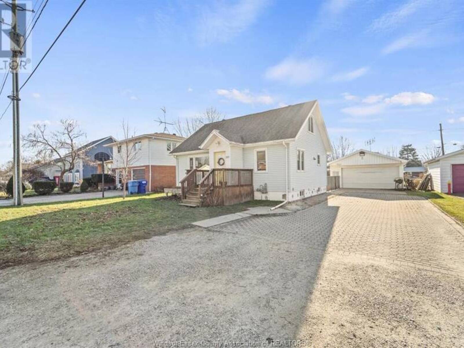 321 SINASAC STREET West, Harrow, Ontario N0R 1G0