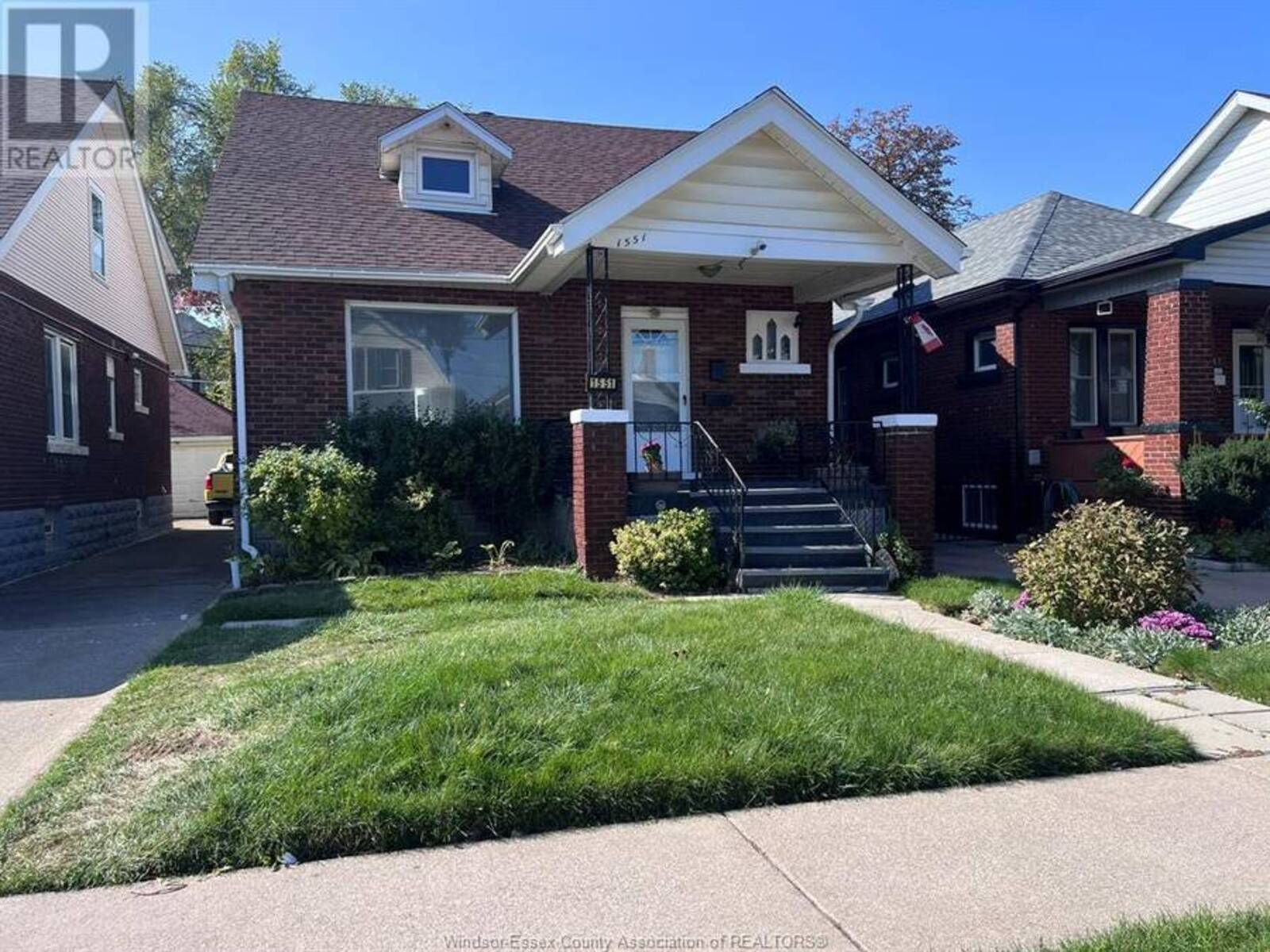 1551 DUFFERIN, Windsor, Ontario N8X 3K6