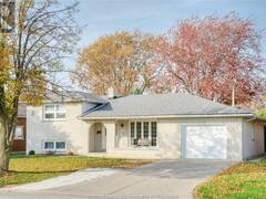 7 Debergh Leamington Ontario, N9H 4S8