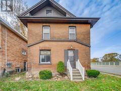 130 RALEIGH STREET Chatham Ontario, N7M 2N3