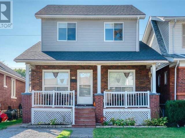 2233 LILLIAN AVENUE Windsor Ontario, N9X 4B1