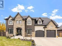 924 CHATEAU Windsor Ontario, N8P 0E6