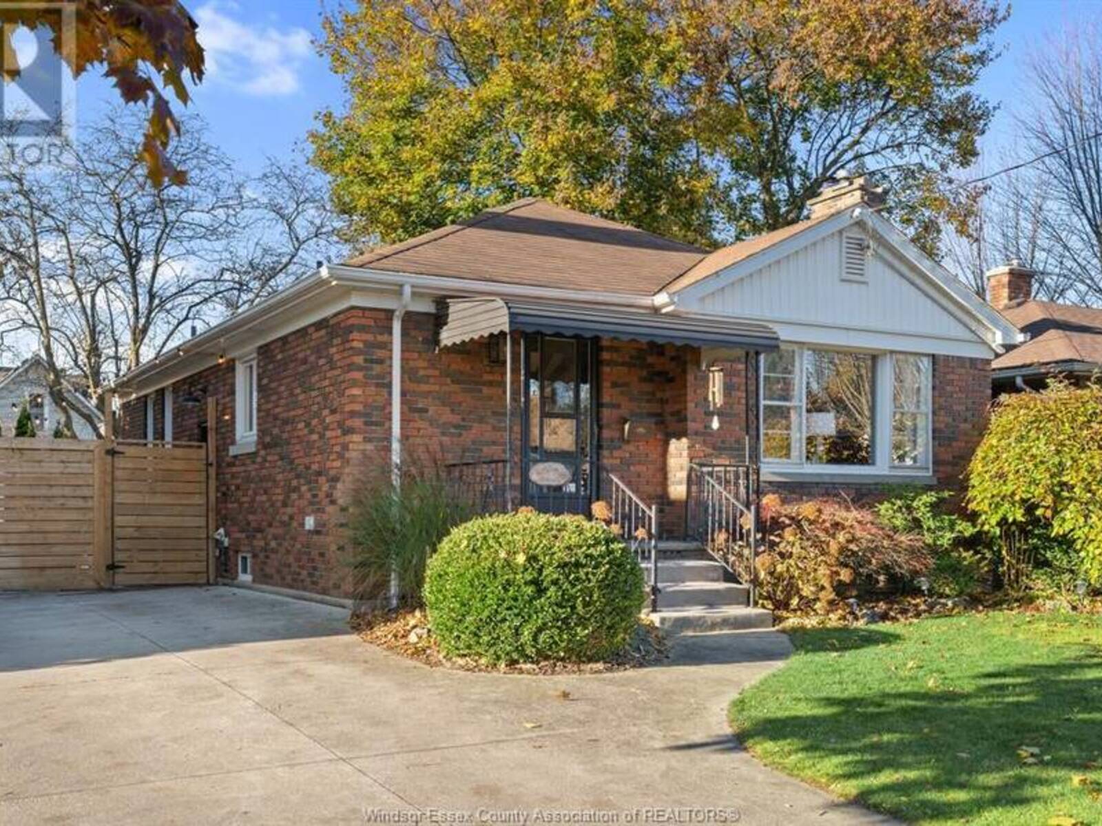 36 Arnold STREET, Chatham, Ontario N7L 2X8