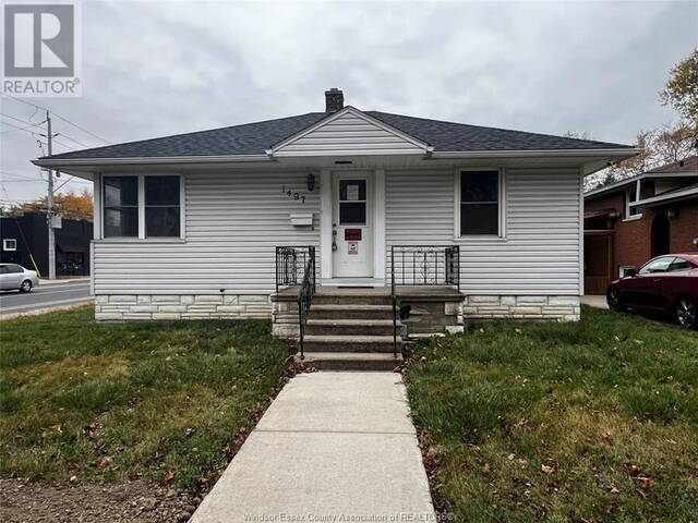 1497 ELLROSE AVENUE Windsor Ontario, N8Y 3X4