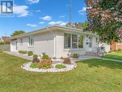 85 Lutsch Leamington Ontario, N8H 2N9