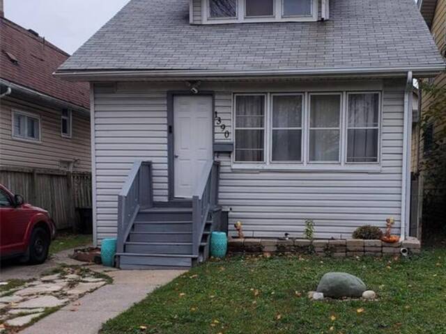 1390 HOWARD Windsor Ontario, N8X 3T2