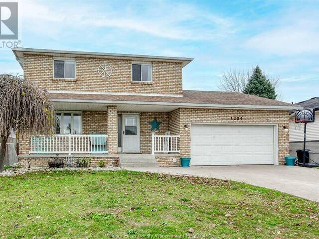 1234 KENWICK WAY LaSalle Ontario, N9H 2G7