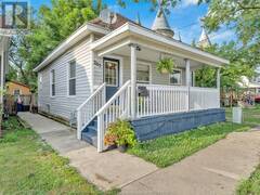 203 PARK STREET Chatham Ontario, N7M 3S1