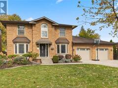 284 ST. ANDREWS Lakeshore Ontario, N8N 3R3