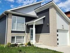 150 MOONSTONE CRESCENT Chatham Ontario, N7M 0S2