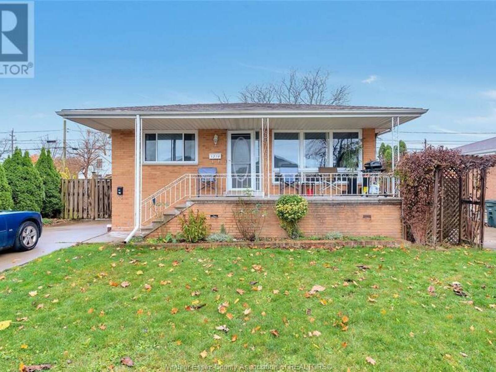 1279 TOURANGEAU, Windsor, Ontario N8Y 4H8