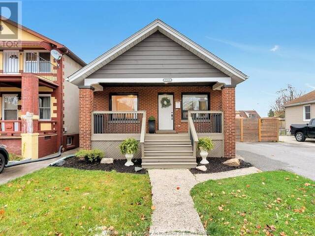 1712 ELSMERE AVENUE Windsor Ontario, N8X 4H4