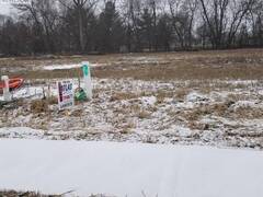 V/L OKE DRIVE LaSalle Ontario, N9J 0E7