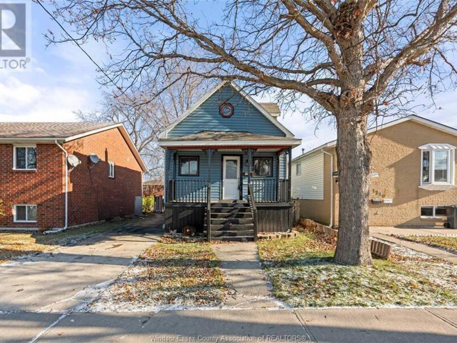 1226 HIGH, Windsor, Ontario N8Y 4B2