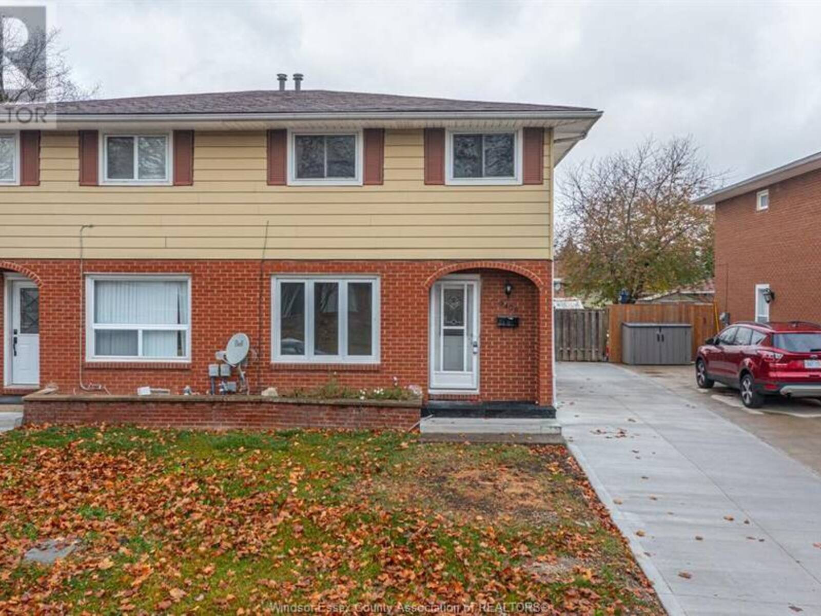 9408 RYERSON ROAD, Windsor, Ontario N8R 1V5