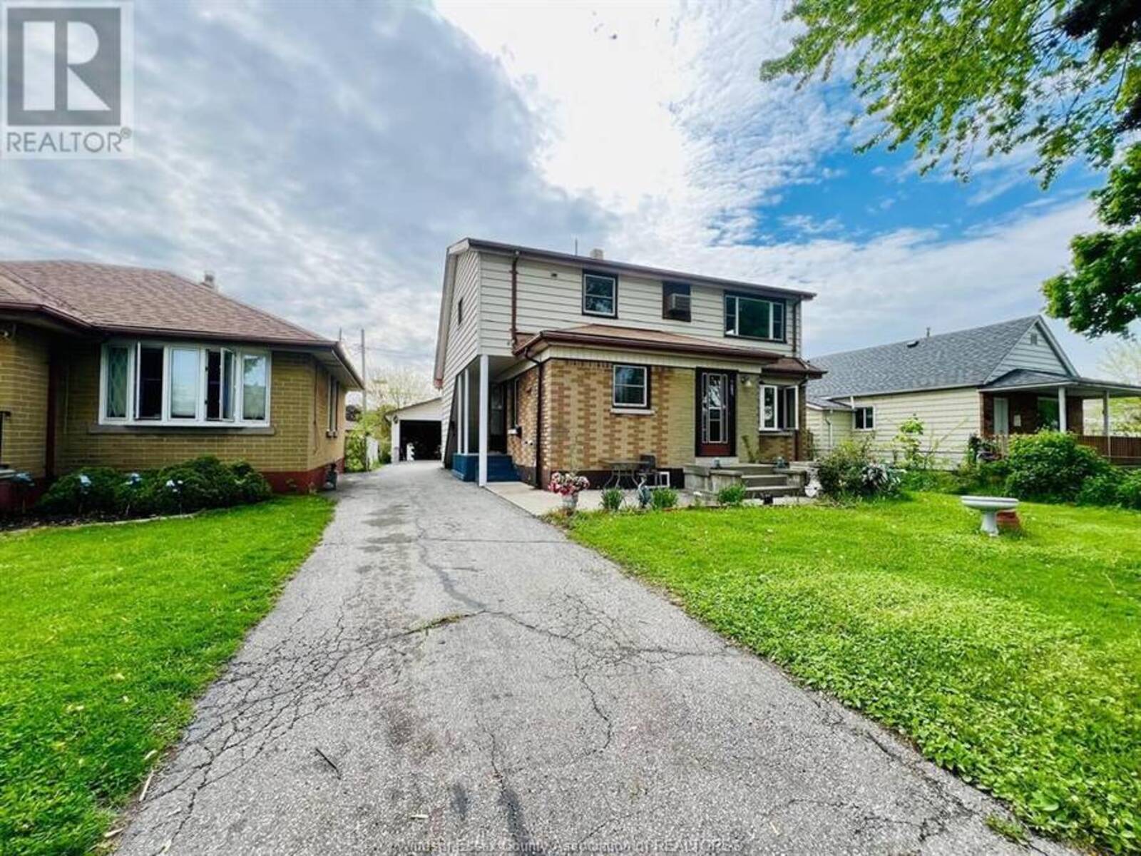 1465 CALIFORNIA AVENUE, Windsor, Ontario N9B 3A2