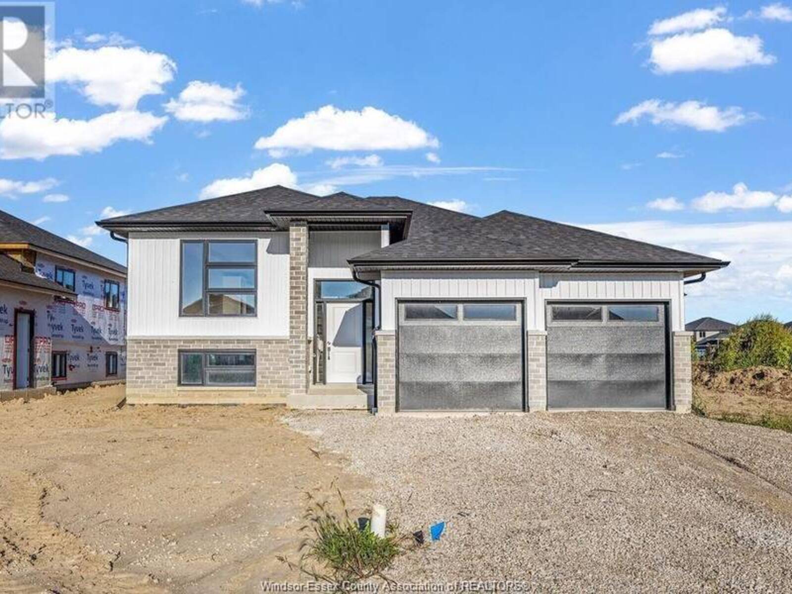 LOT 2 BARRY, Tecumseh, Ontario N8N 1E1