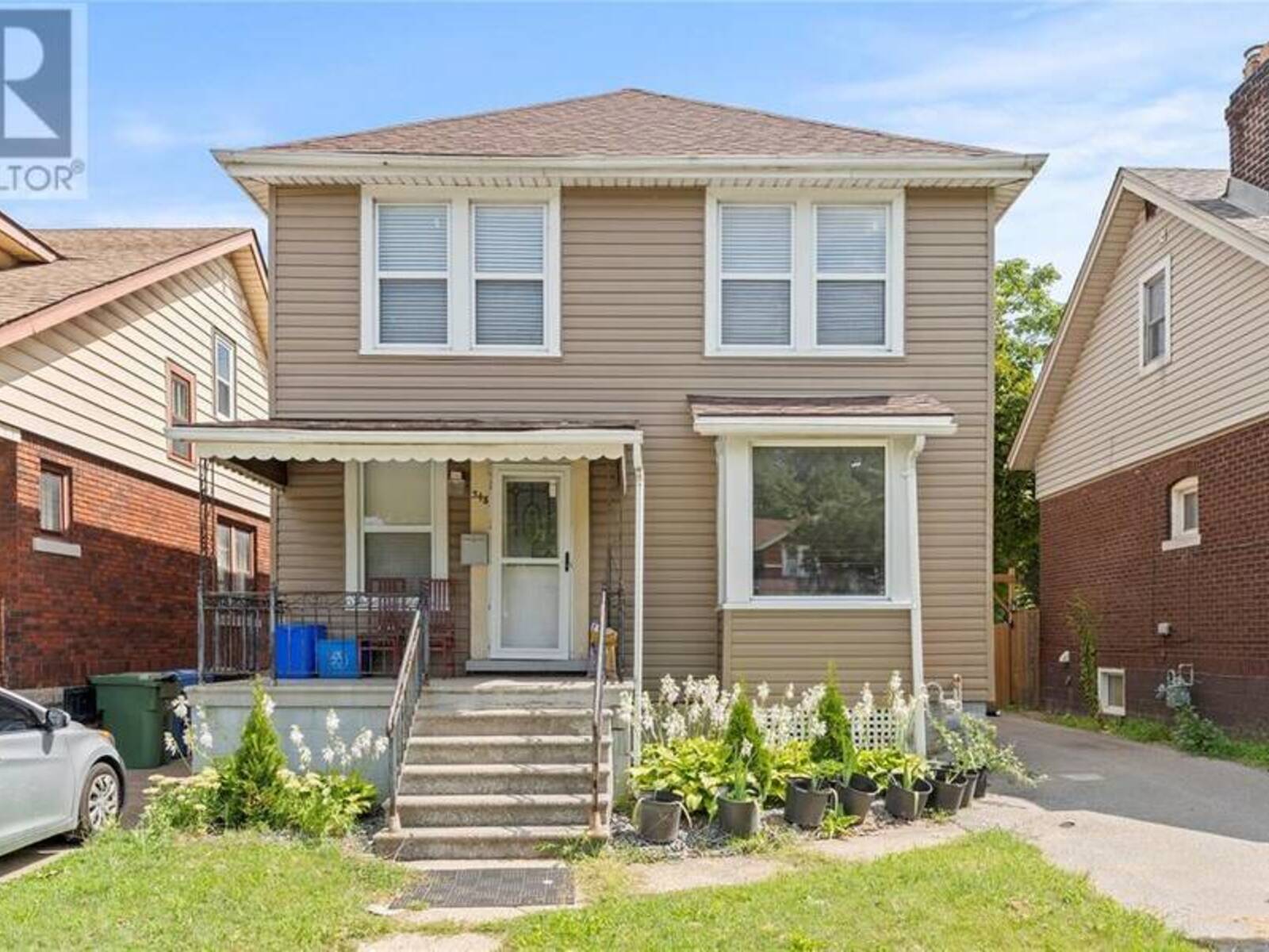 348 RANKIN, Windsor, Ontario N9B 2R7