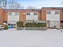 1731 EAST GATE ESTATES Unit# 41 | Windsor Ontario | Slide Image Thirty-six