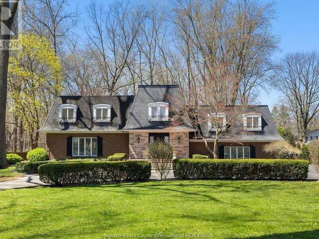 1255 TANGLEWOOD LaSalle Ontario, N9J 2K2