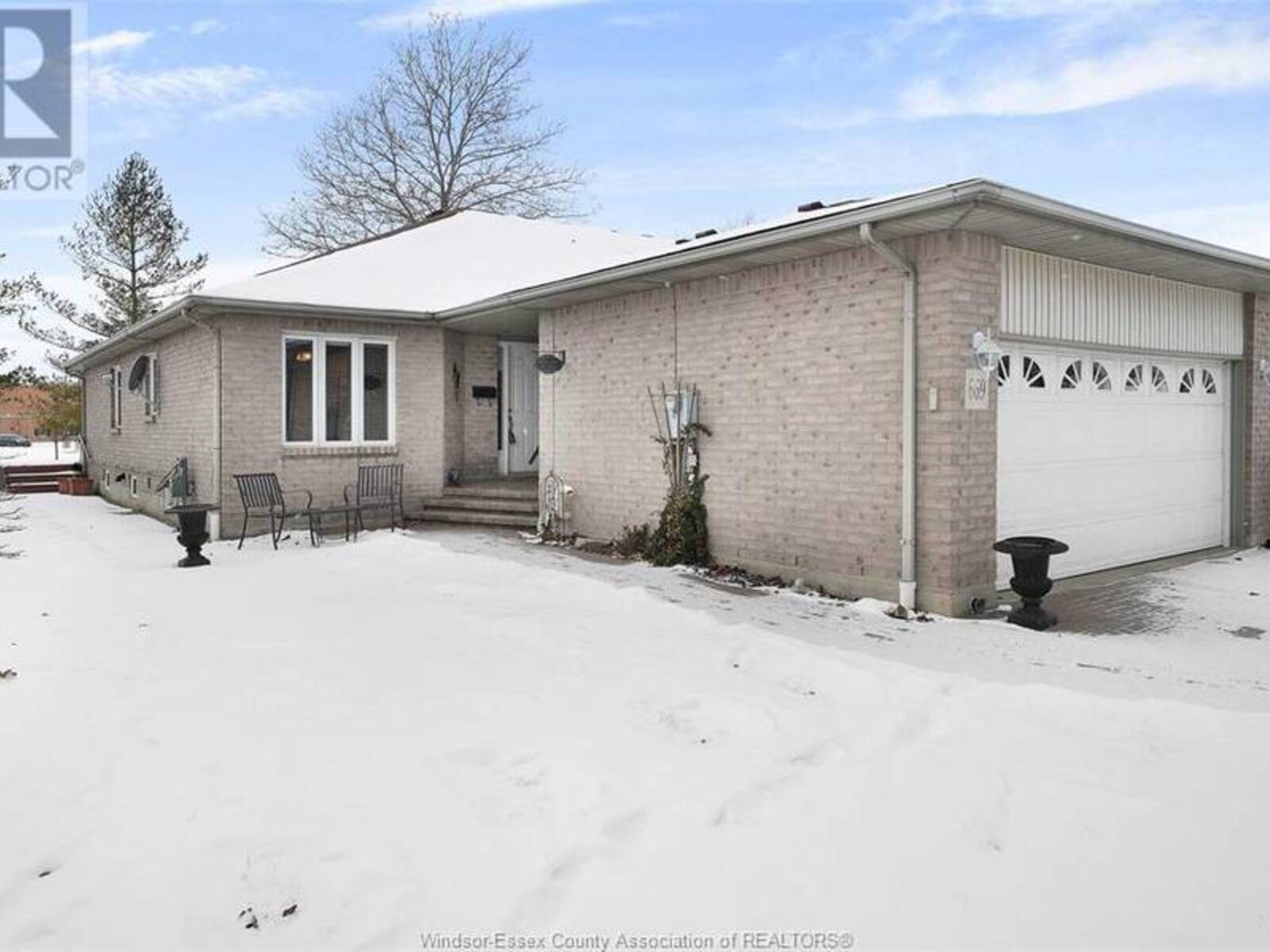 669 RODFAM DRIVE, Windsor, Ontario N9G 2W4