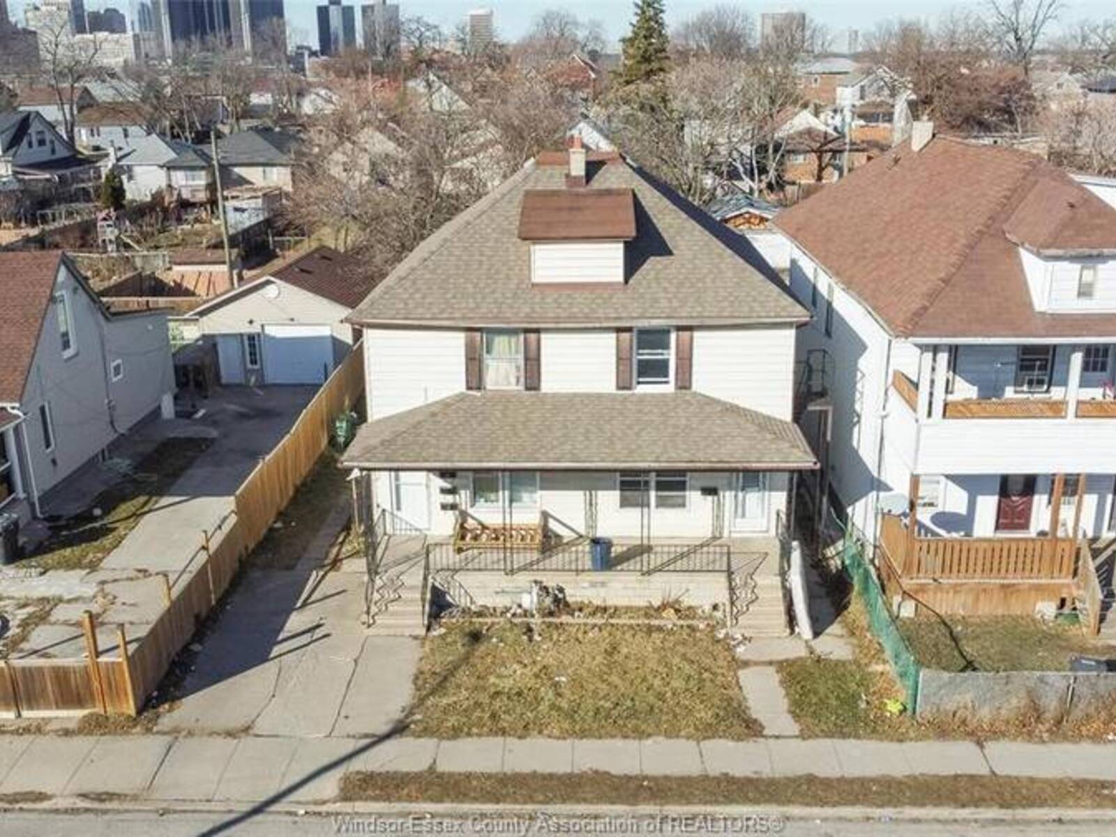 756 BRANT STREET, Windsor, Ontario N9A 3E8