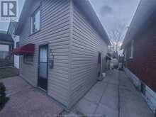 919 JOSEPHINE AVENUE | Windsor Ontario | Slide Image Two