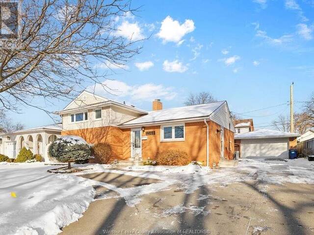 1340 JOSEPHINE Windsor Ontario, N9B 2L9