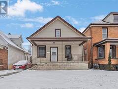 925 PIERRE Windsor Ontario, N9A 2K8