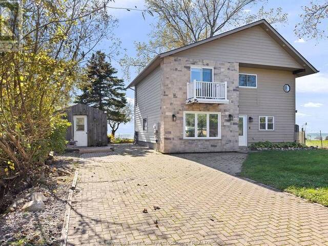 181 LAKEWOOD DRIVE Amherstburg Ontario, N9V 2Y8 - 3 Bedrooms Waterfront Home For sale