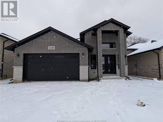 1228 TOURANGEAU ROAD Windsor Ontario, N8Y 0B2